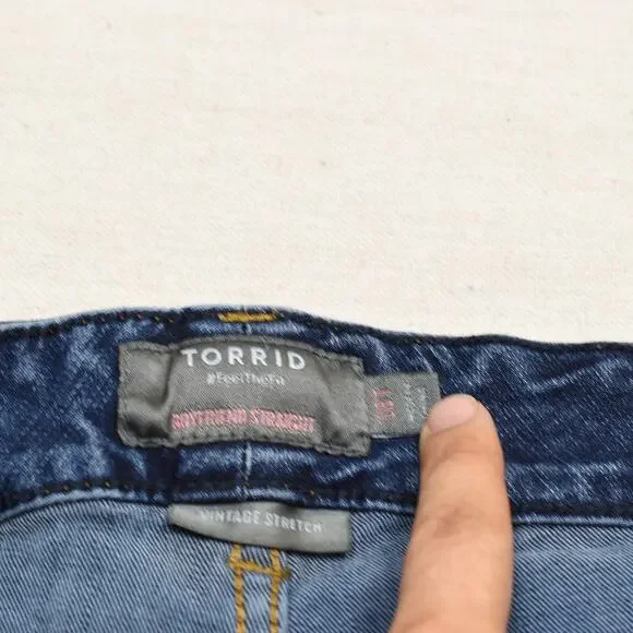 Torrid Women's Boyfriend Straight Jeans Solid Stretch Cotton Blend Blue Size 18T - Picture 8 of 8